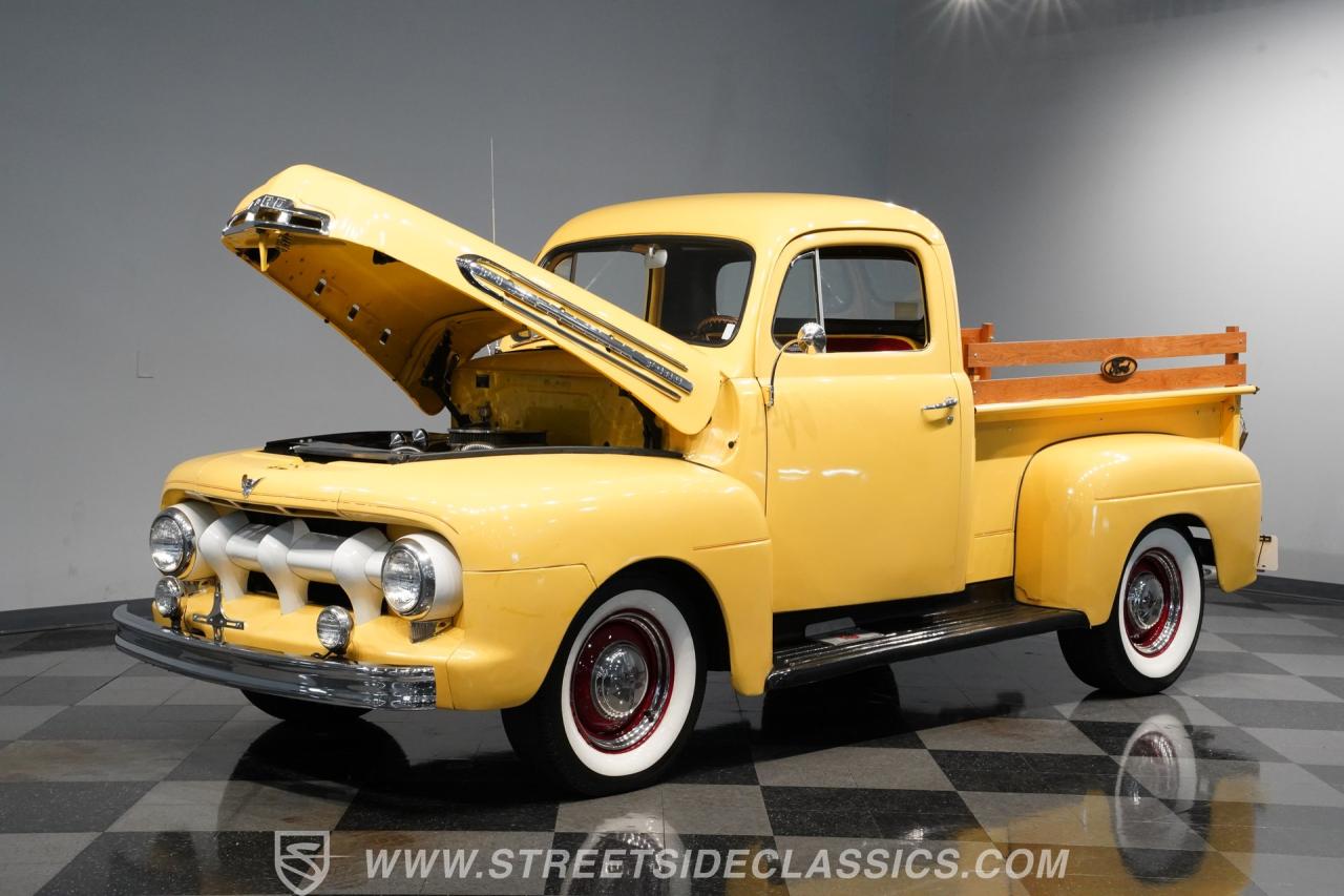 1951 Ford F-1