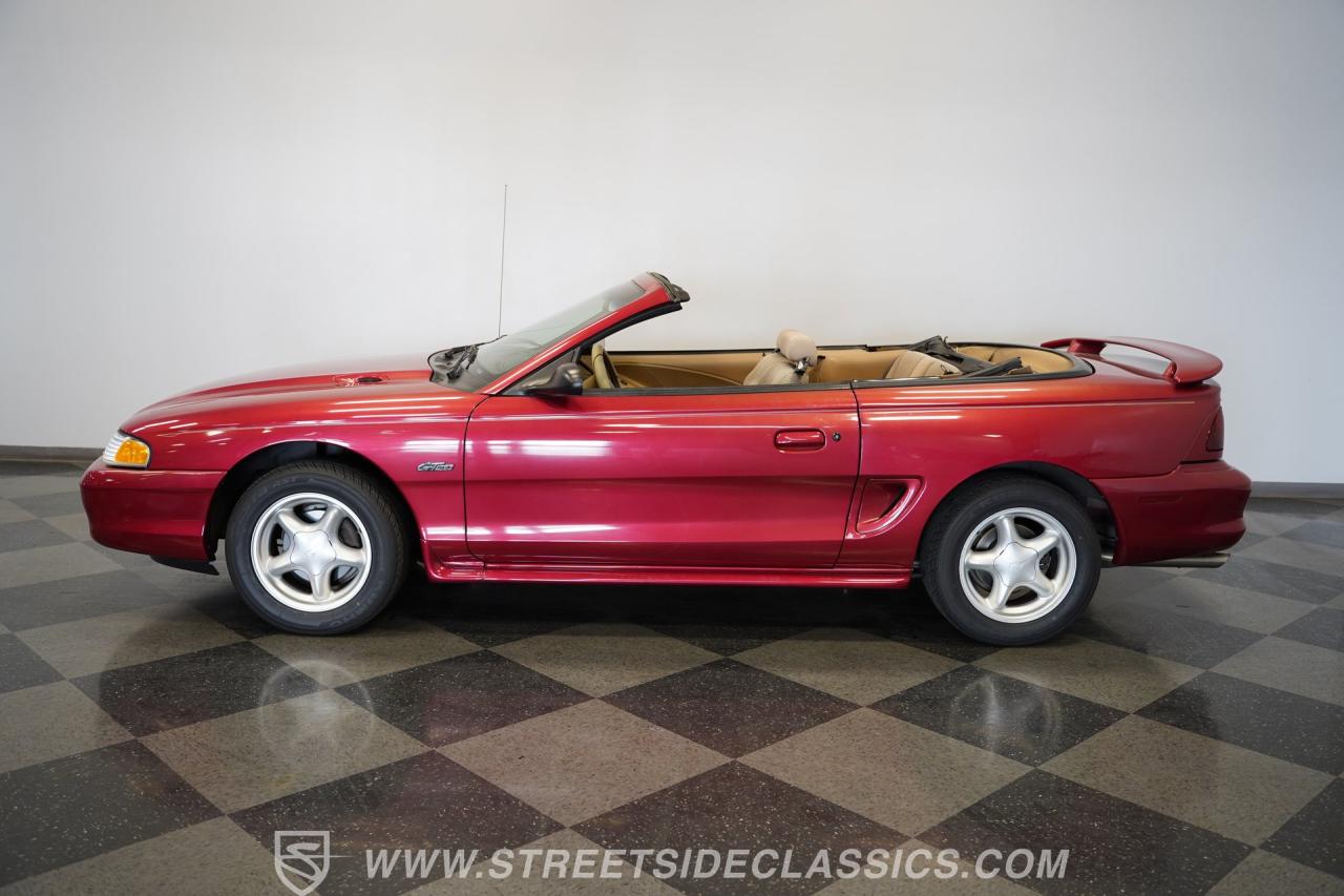 1998 Ford Mustang GT Convertible