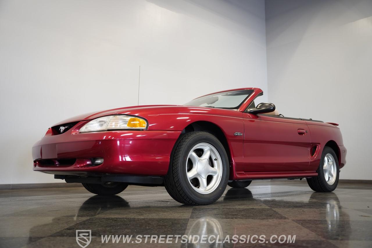 1998 Ford Mustang GT Convertible