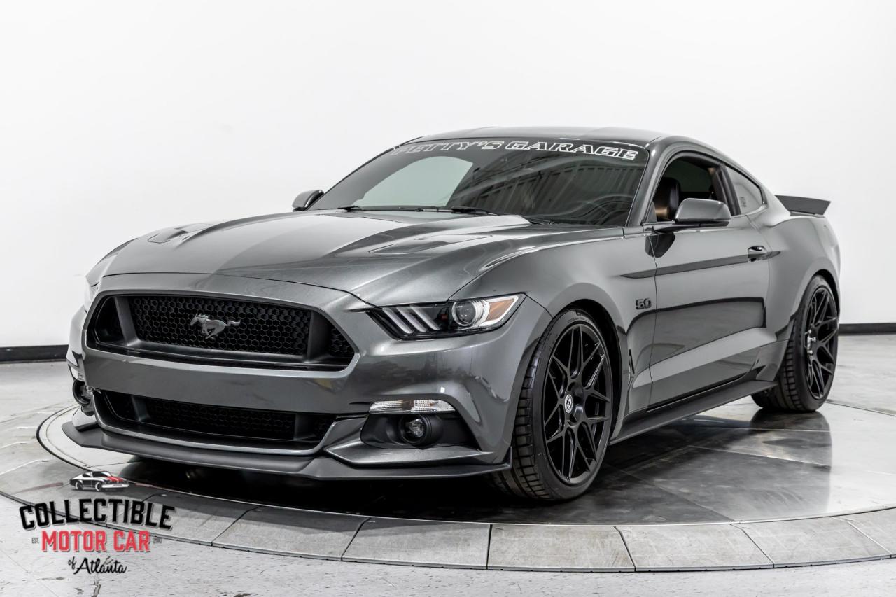 2016 Ford Mustang Petty&rsquo;s Garage King Edition #008
