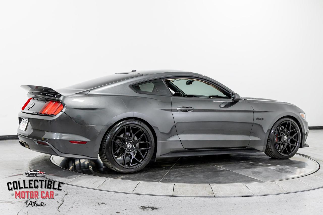 2016 Ford Mustang Petty&rsquo;s Garage King Edition #008