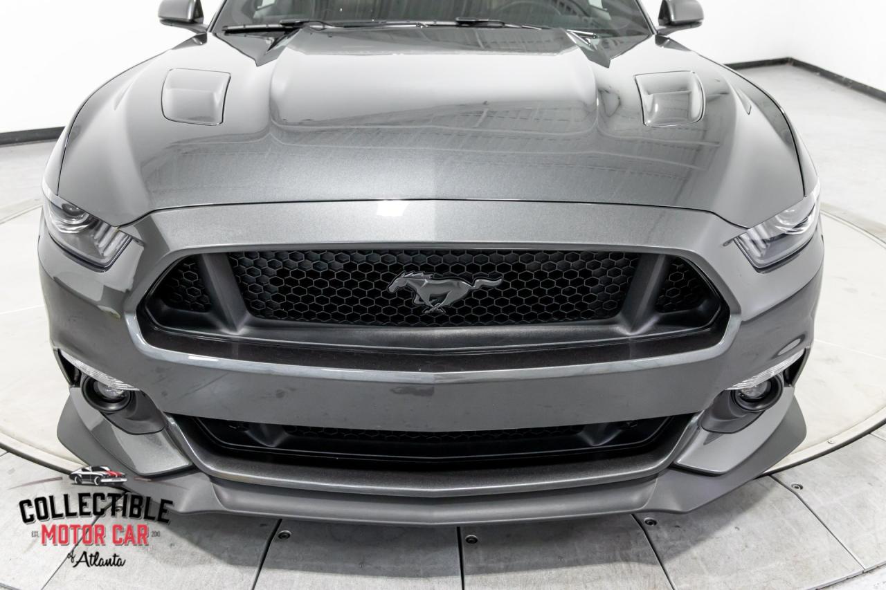 2016 Ford Mustang Petty&rsquo;s Garage King Edition #008