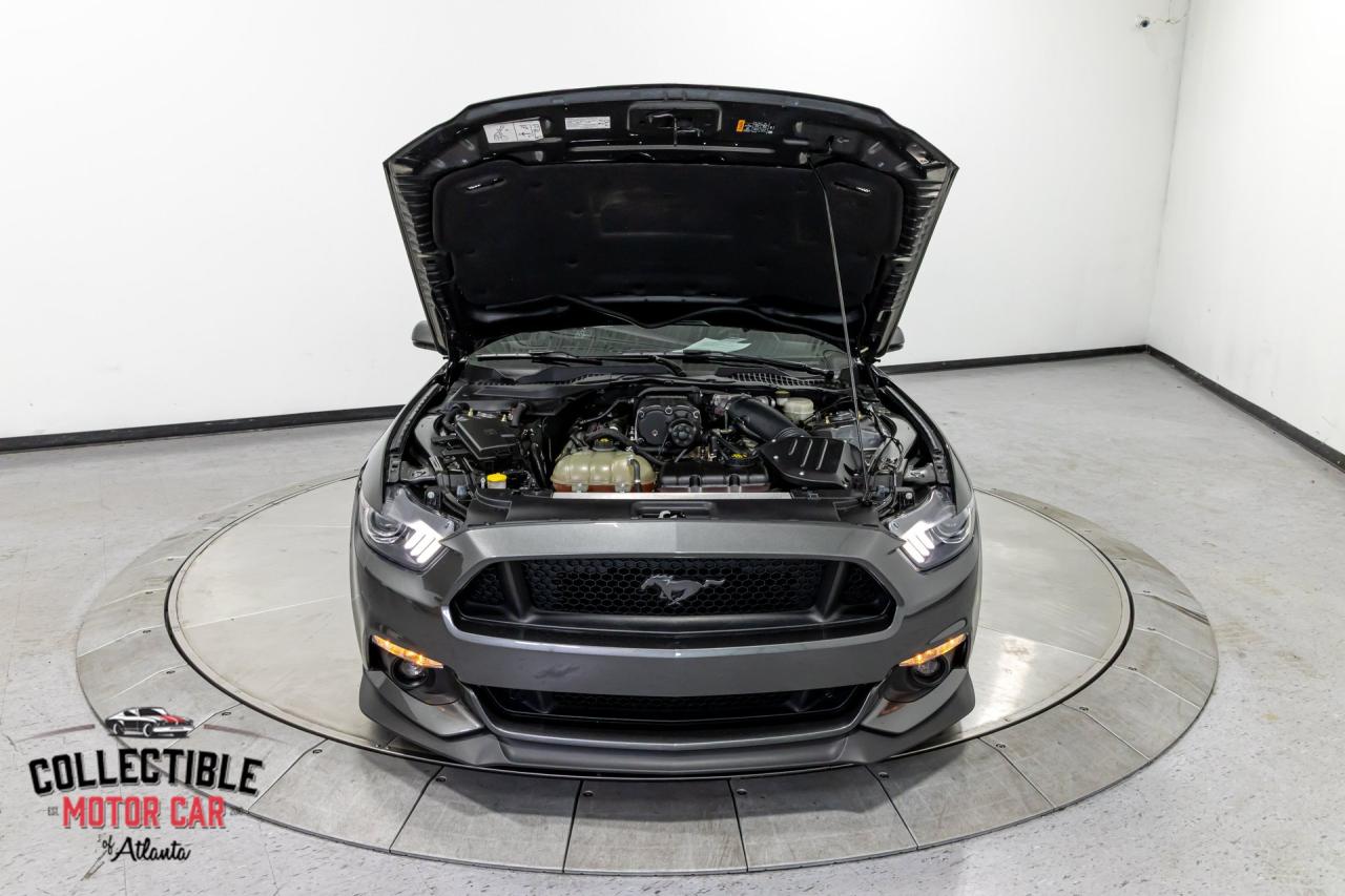 2016 Ford Mustang Petty&rsquo;s Garage King Edition #008