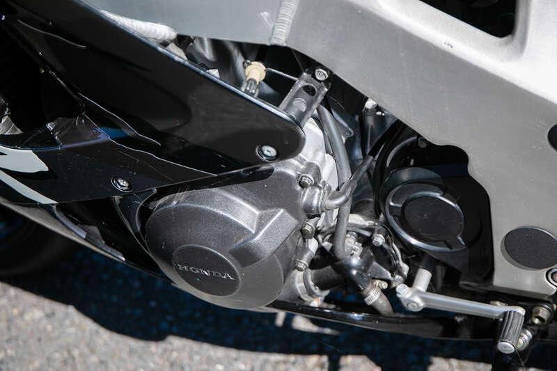 1992 Honda CBR900RR FIREBLADE