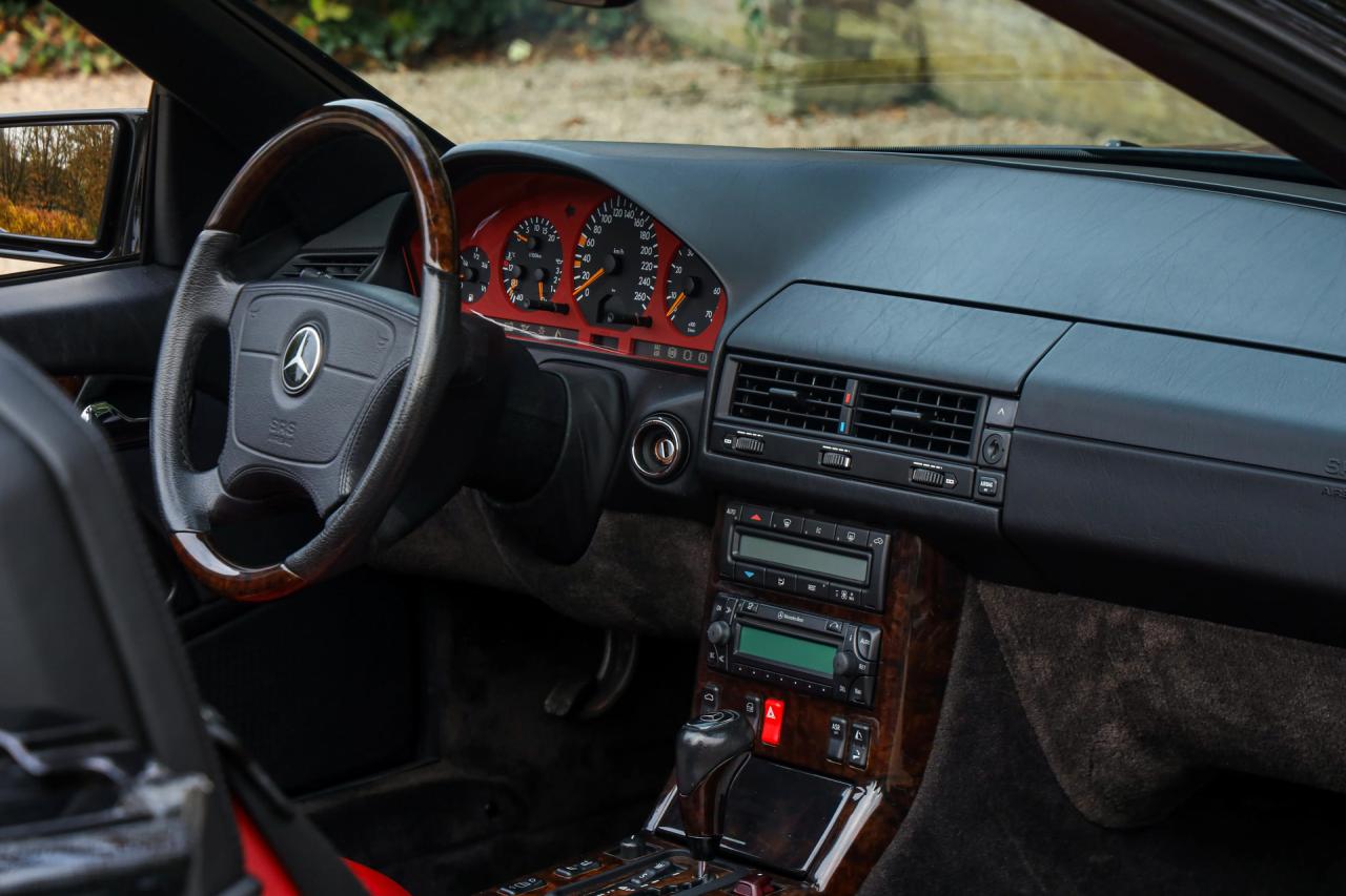 1998 Mercedes - Benz Mercedes Benz 500 SL Special Edition &ldquo;one of 500&rdquo;