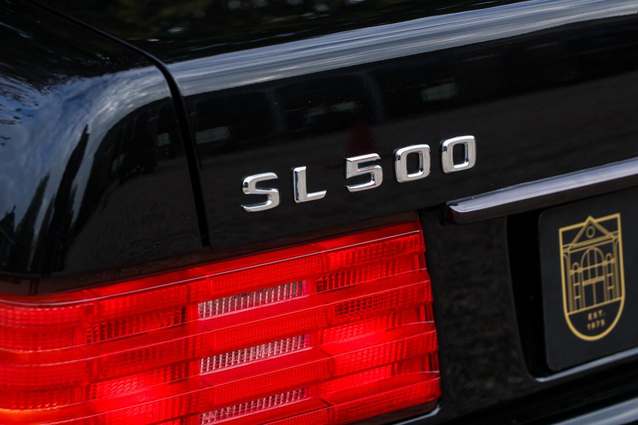 1998 Mercedes - Benz Mercedes Benz 500 SL Special Edition &ldquo;one of 500&rdquo;