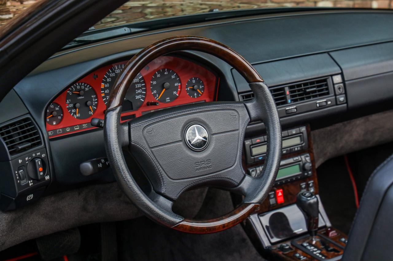 1998 Mercedes - Benz Mercedes Benz 500 SL Special Edition &ldquo;one of 500&rdquo;