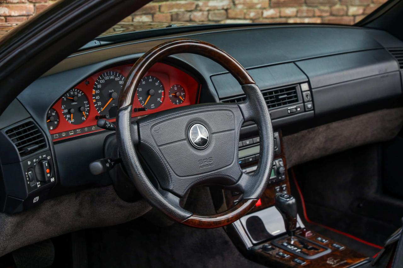 1998 Mercedes - Benz Mercedes Benz 500 SL Special Edition &ldquo;one of 500&rdquo;
