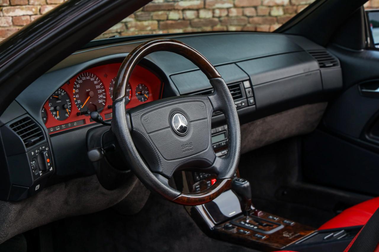 1998 Mercedes - Benz Mercedes Benz 500 SL Special Edition &ldquo;one of 500&rdquo;