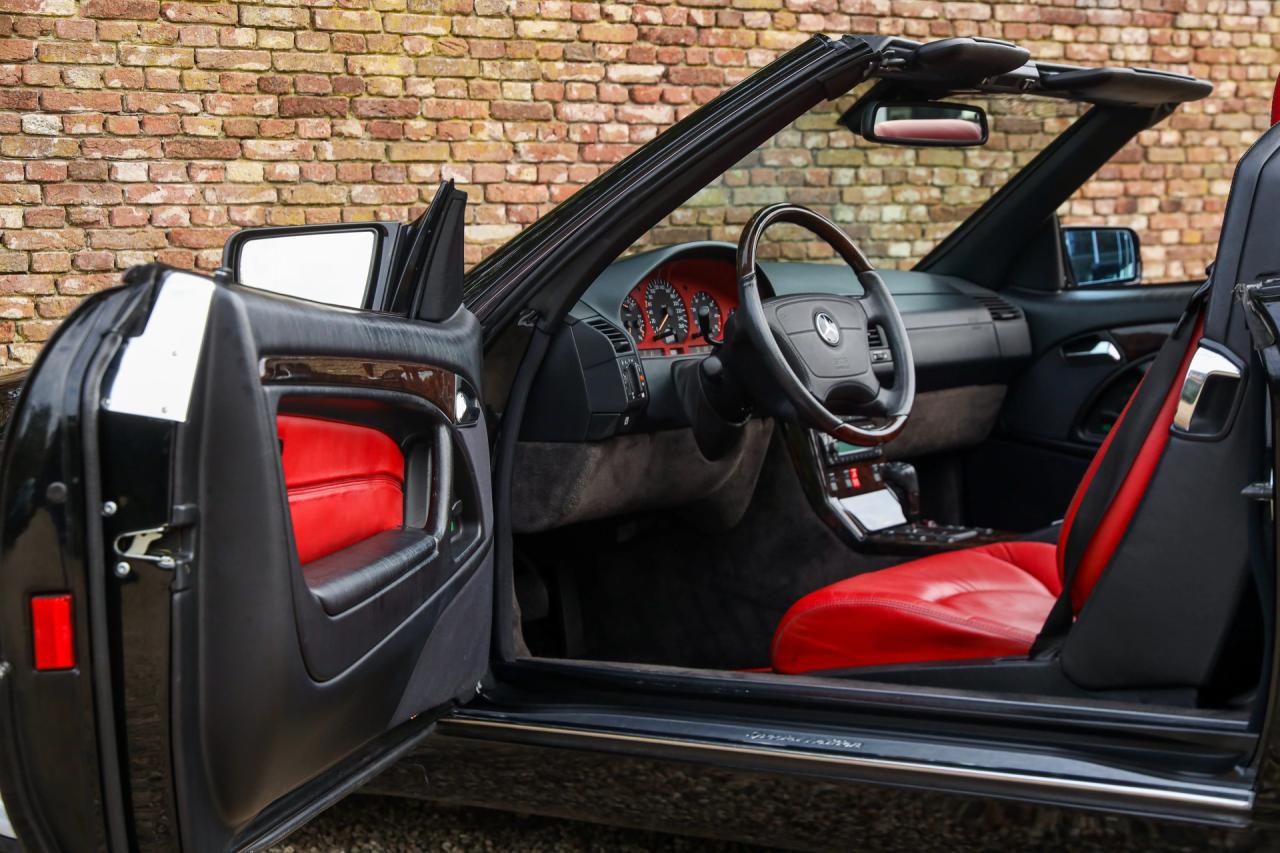 1998 Mercedes - Benz Mercedes Benz 500 SL Special Edition &ldquo;one of 500&rdquo;