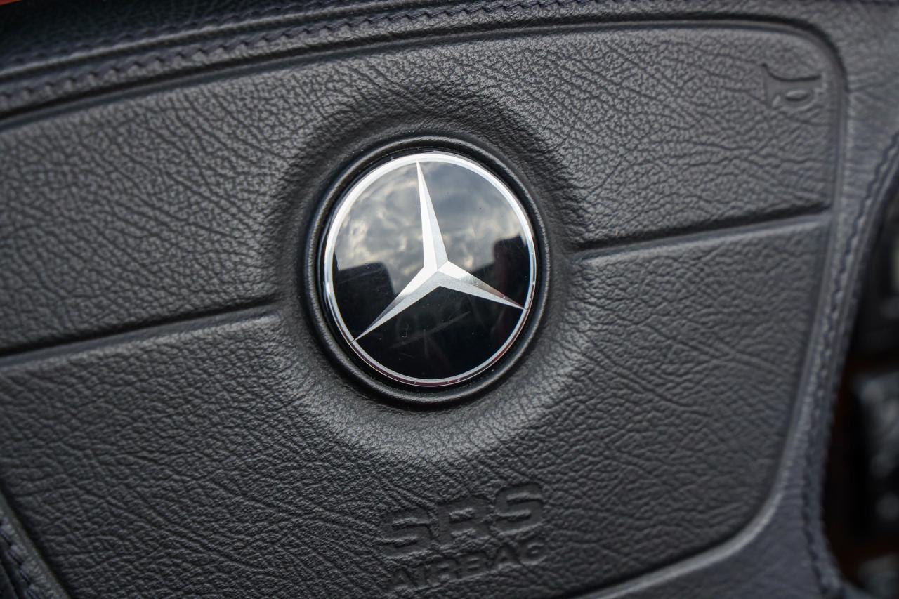 1998 Mercedes - Benz Mercedes Benz 500 SL Special Edition &ldquo;one of 500&rdquo;