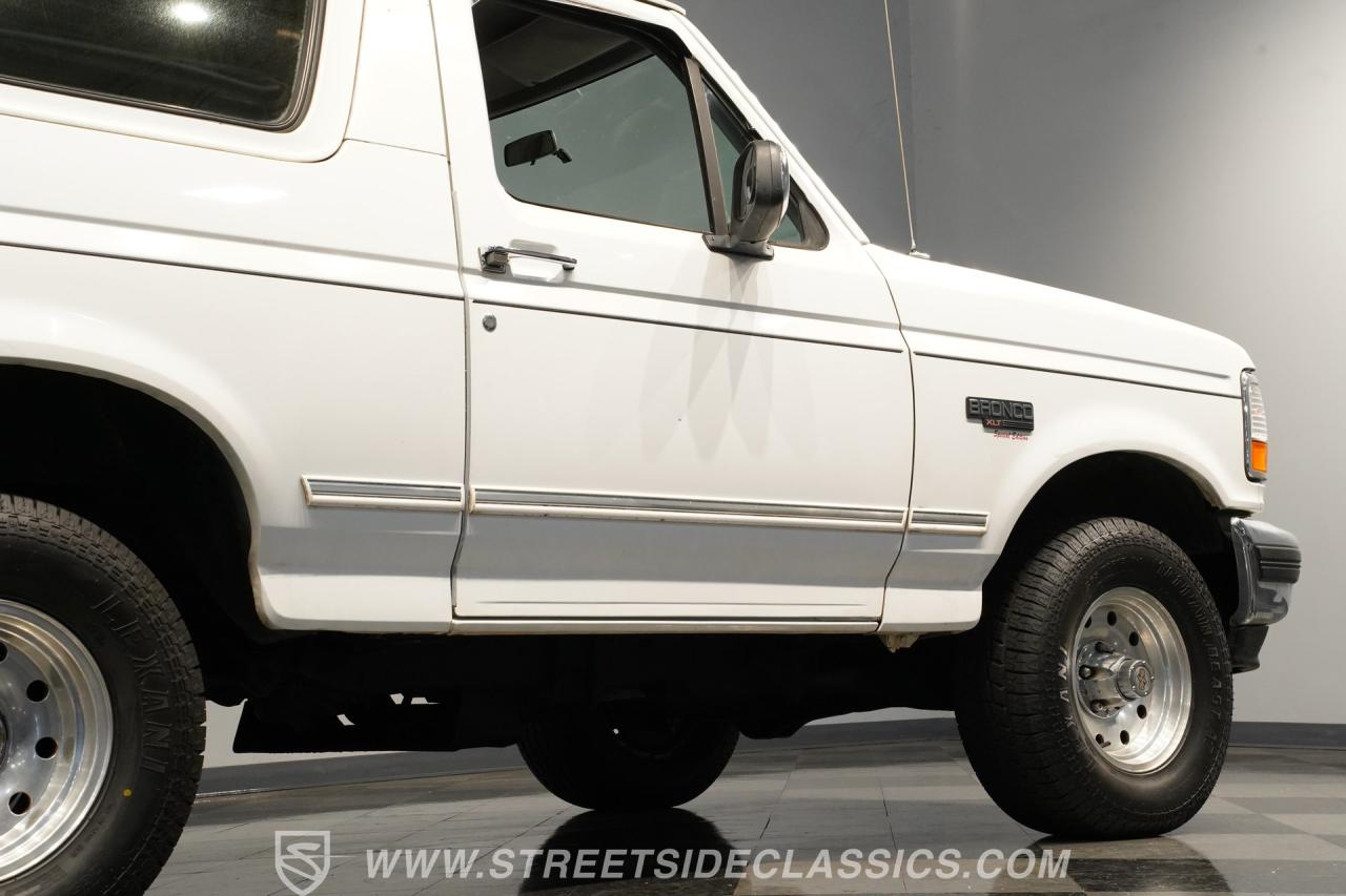 1995 Ford Bronco XLT 4X4