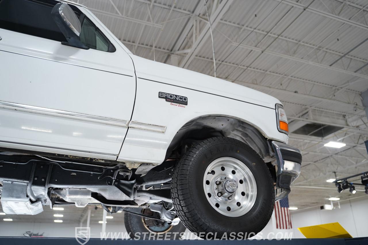 1995 Ford Bronco XLT 4X4