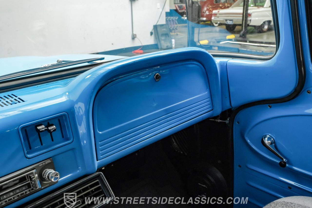 1961 Chevrolet C10 LT1