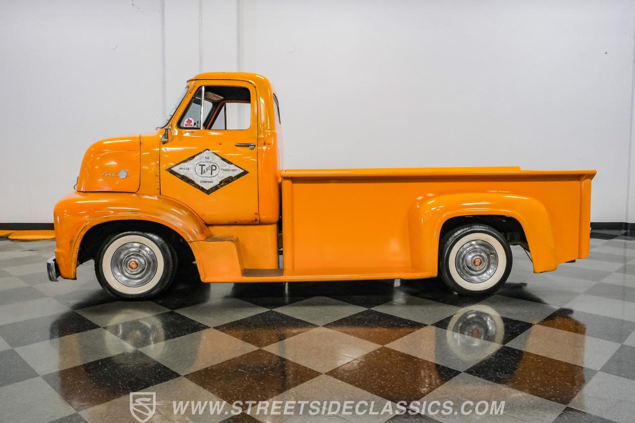 1955 Ford C-600 Cabover