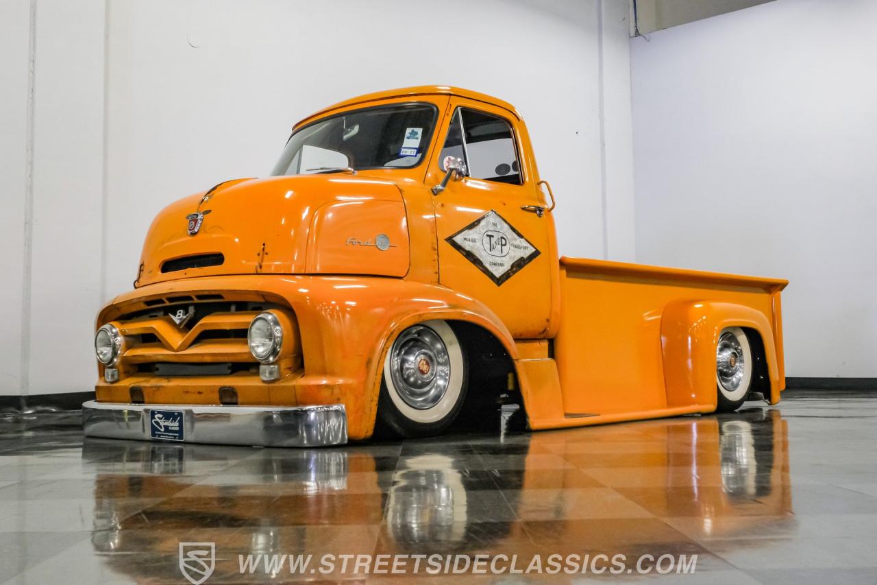 1955 Ford C-600 Cabover