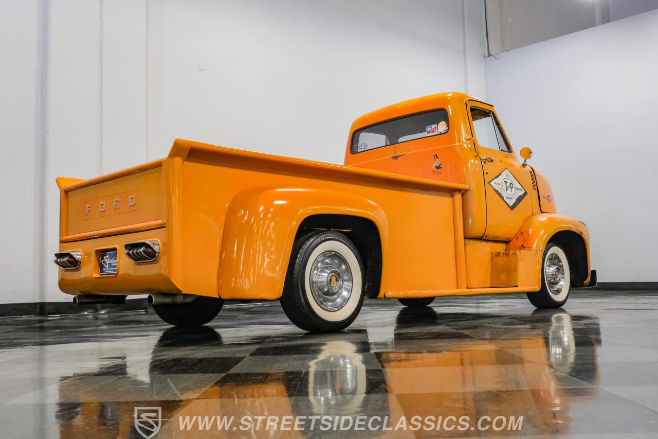 1955 Ford C-600 Cabover