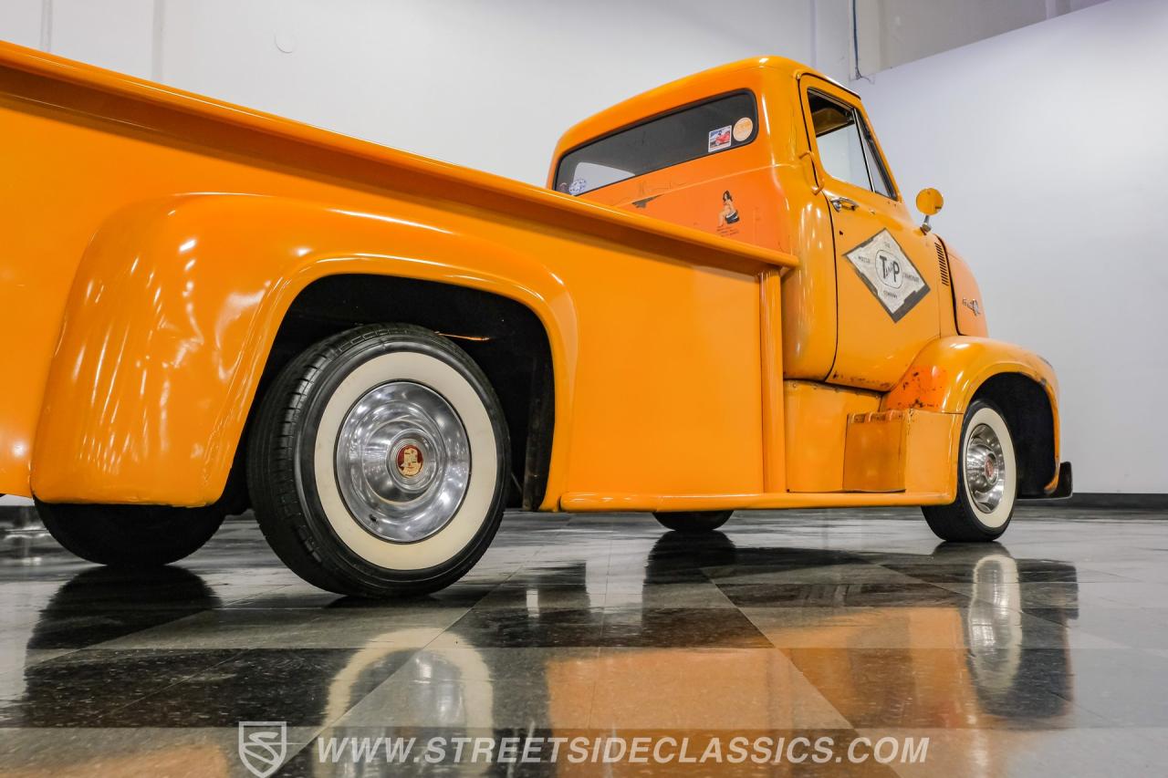 1955 Ford C-600 Cabover