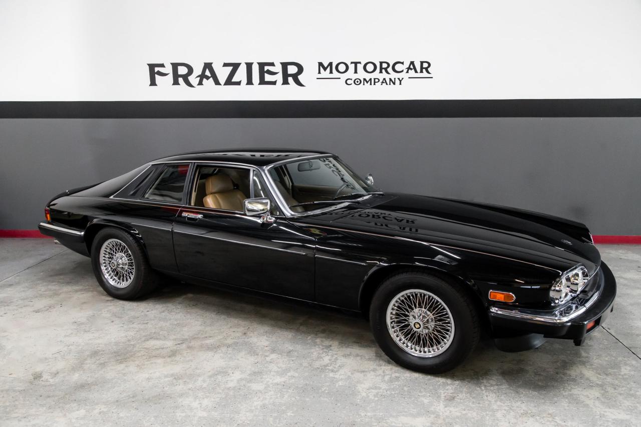 1989 Jaguar XJS BLACK/TAN COUPE