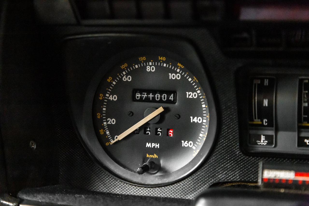 1989 Jaguar XJS BLACK/TAN COUPE