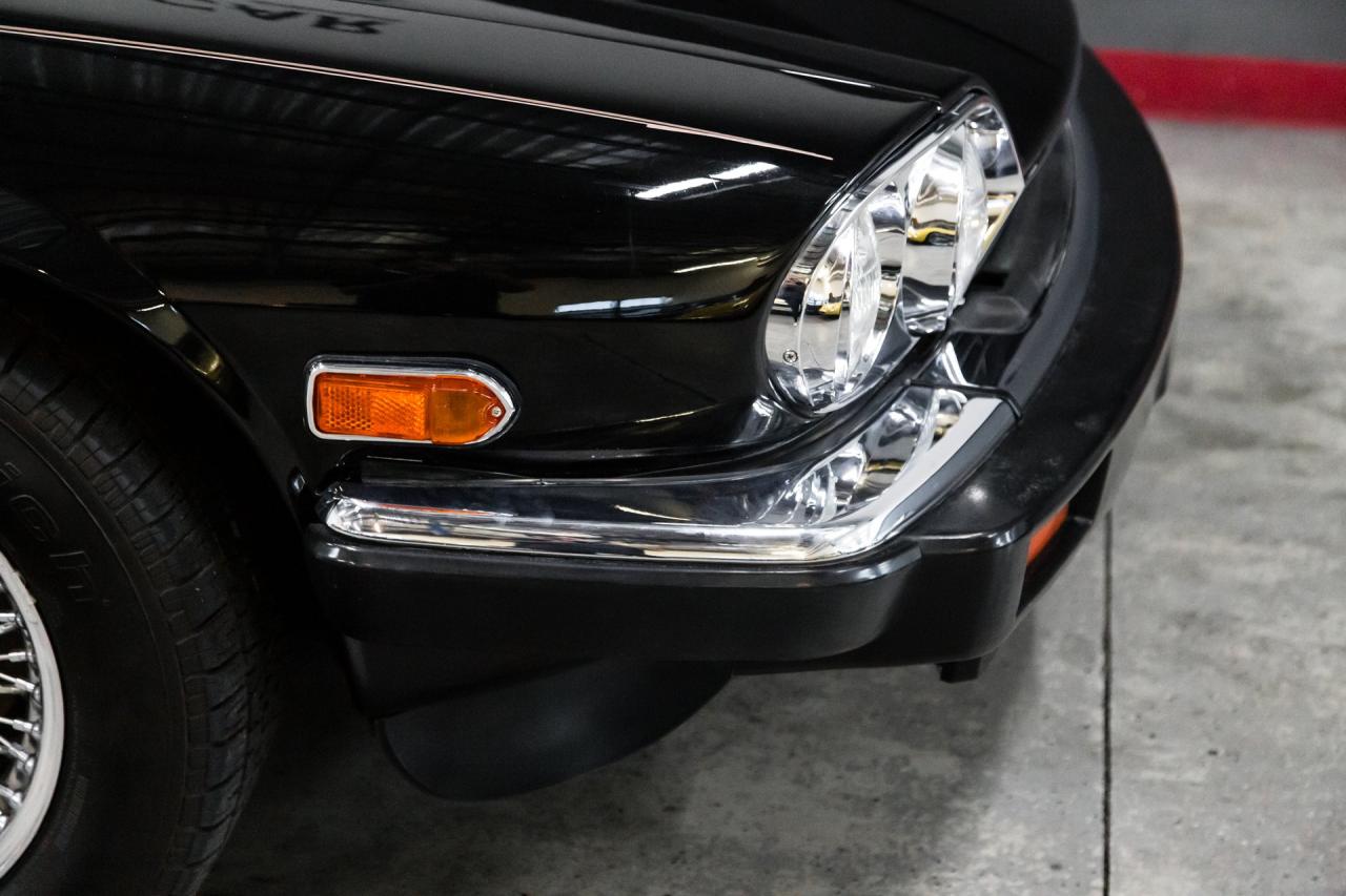 1989 Jaguar XJS BLACK/TAN COUPE
