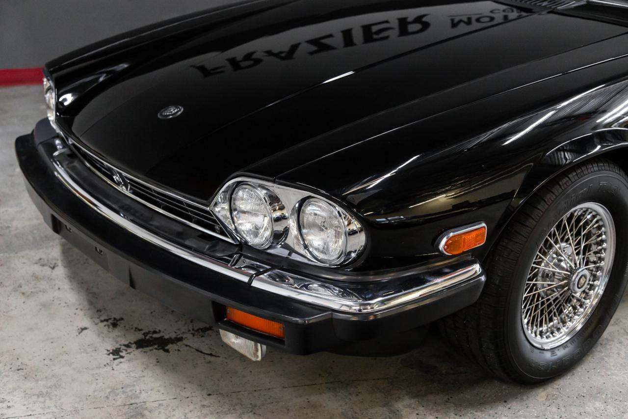 1989 Jaguar XJS BLACK/TAN COUPE