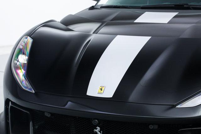 2022 Ferrari 812 Competizione