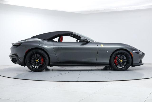 2025 Ferrari ROMA SPIDER