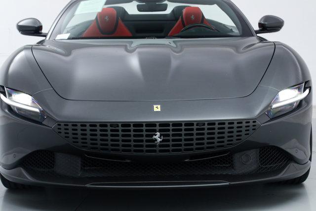 2025 Ferrari ROMA SPIDER