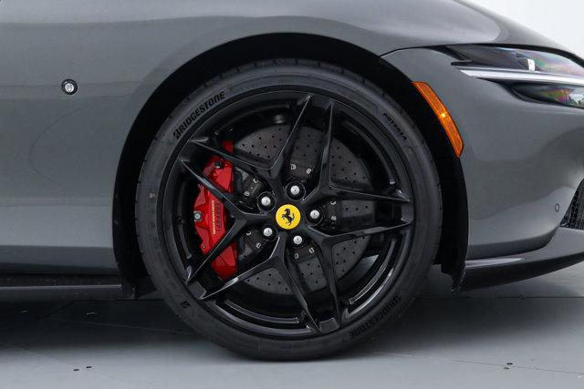 2025 Ferrari ROMA SPIDER