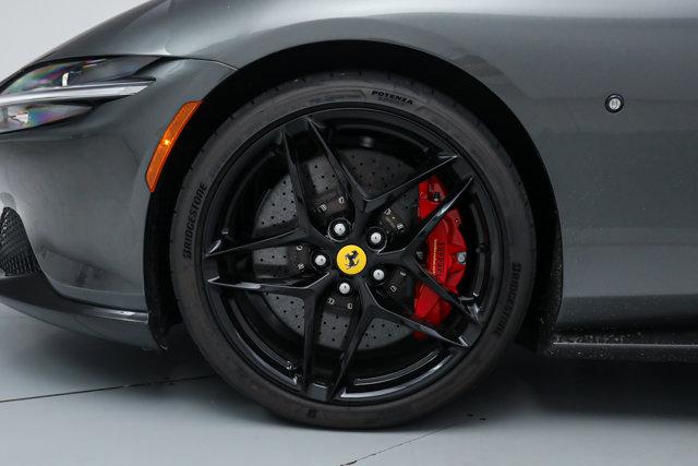 2025 Ferrari ROMA SPIDER