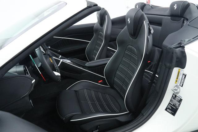 2025 Ferrari ROMA SPIDER