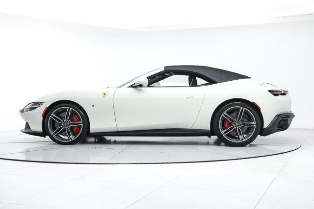 2025 Ferrari ROMA SPIDER