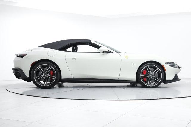 2025 Ferrari ROMA SPIDER