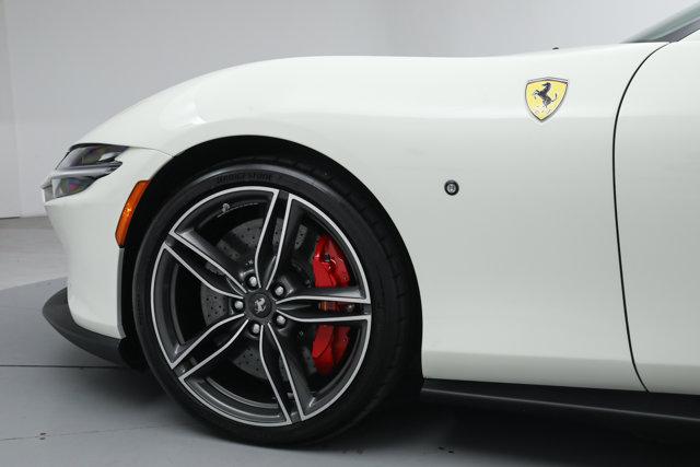 2025 Ferrari ROMA SPIDER