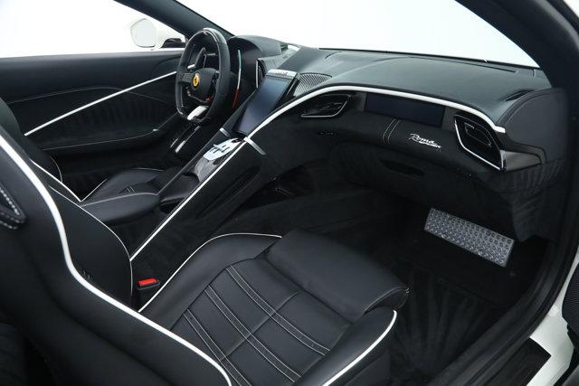 2025 Ferrari ROMA SPIDER