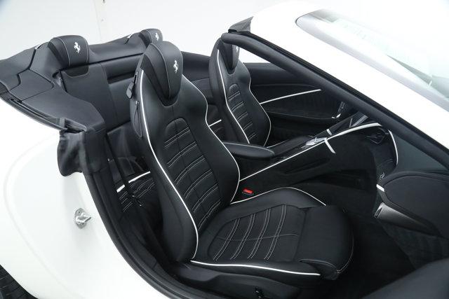 2025 Ferrari ROMA SPIDER