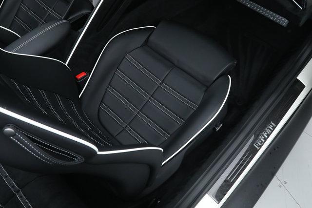 2025 Ferrari ROMA SPIDER