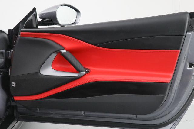 2021 Ferrari 812 GTS
