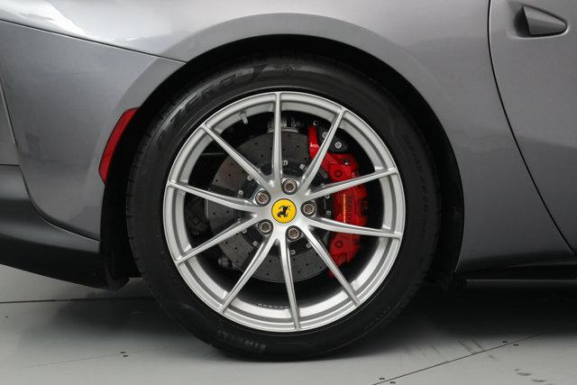 2021 Ferrari 812 GTS