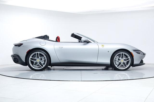 2026 Ferrari ROMA SPIDER