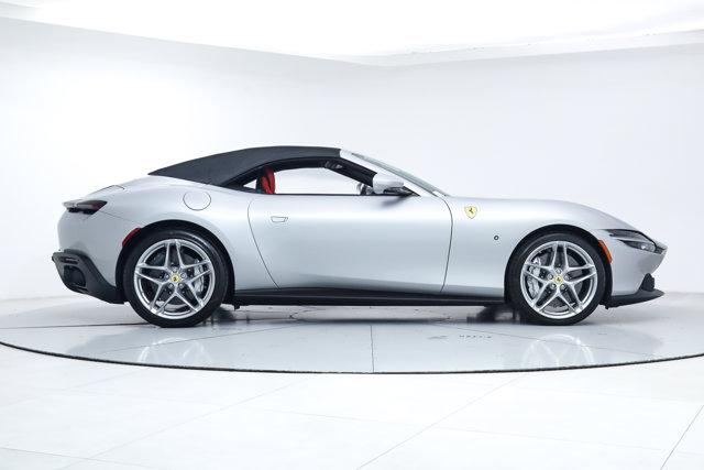 2026 Ferrari ROMA SPIDER