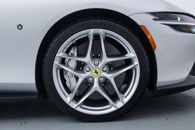 2026 Ferrari ROMA SPIDER