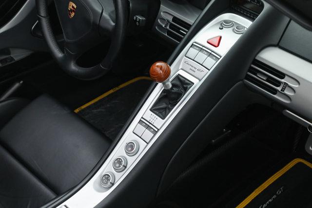 2005 Porsche Carrera GT