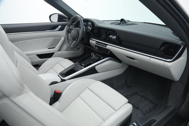 2022 Porsche 911