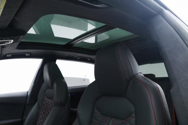 2024 Audi RS Q8