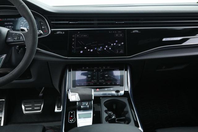 2024 Audi RS Q8