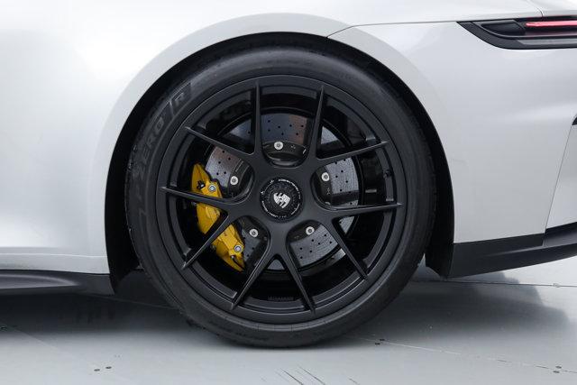 2026 Porsche 911