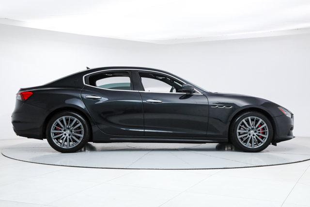 2022 Maserati Ghibli