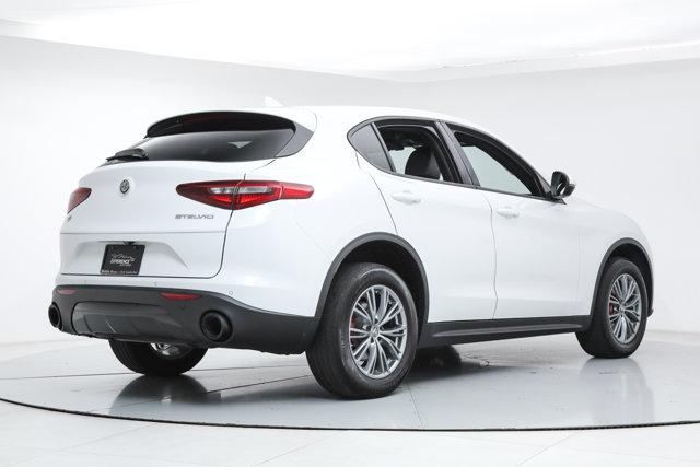 2023 Alfa Romeo Stelvio